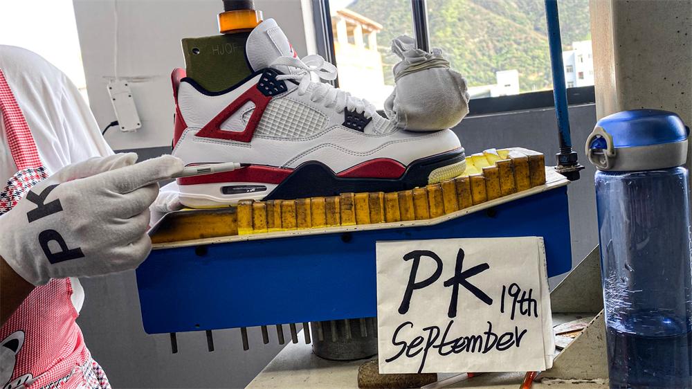 PK GOD Jordan 4 Retro Red Cement RETAIL MATERIALS READY TO SHIP